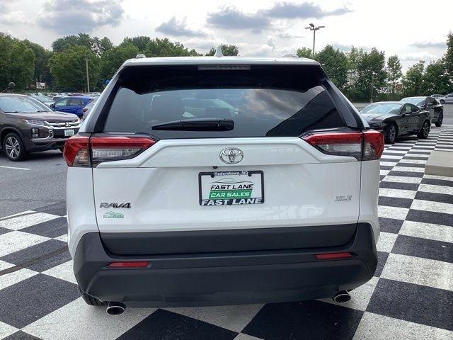 Toyota RAV4  2025