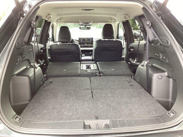 Mitsubishi Outlander  2025