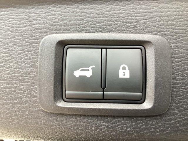 Mitsubishi Outlander  2025