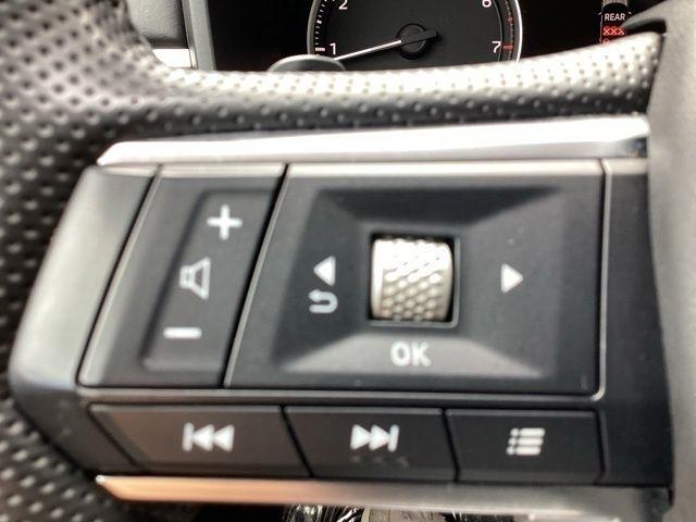 Mitsubishi Outlander  2025