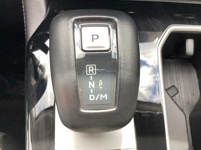 Mitsubishi Outlander  2025