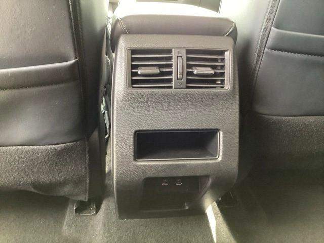 Mitsubishi Outlander  2025