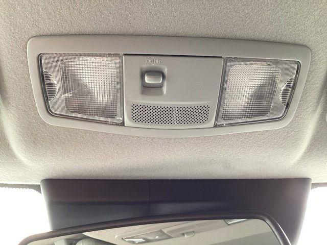 Mitsubishi Outlander Sport  2025