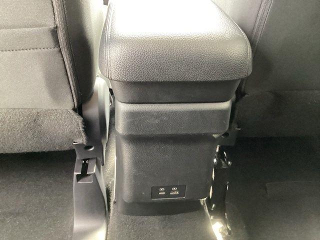 Mitsubishi Outlander Sport  2025