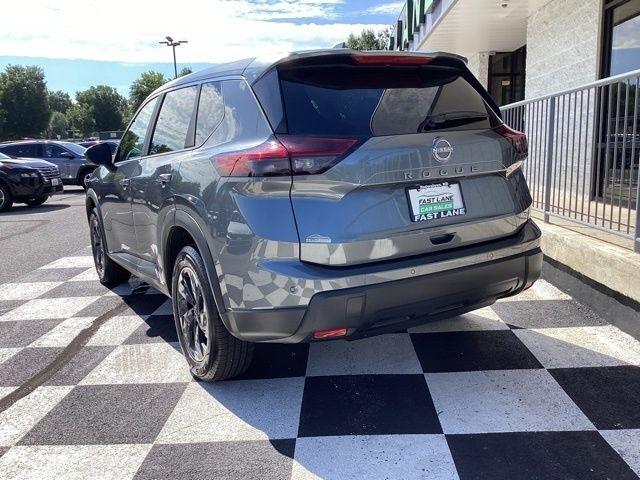 Nissan Rogue  2025