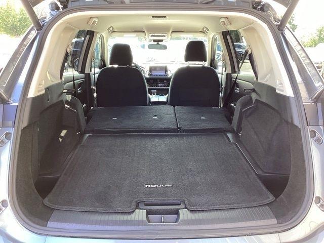 Nissan Rogue  2025