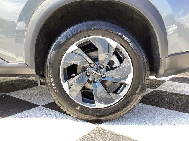 Nissan Rogue  2025