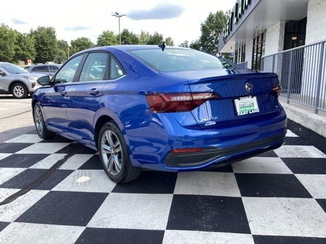 Volkswagen Jetta  2024