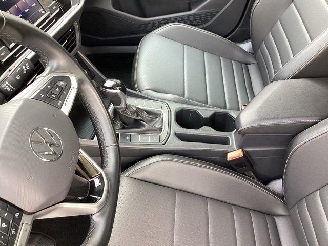Volkswagen Jetta  2024