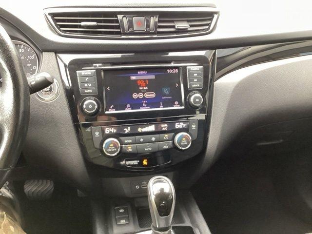 Nissan Rogue Sport  2022