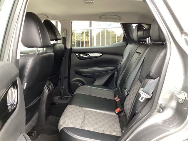 Nissan Rogue Sport  2022