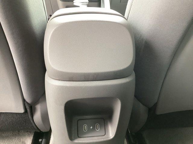 Hyundai Elantra  2024