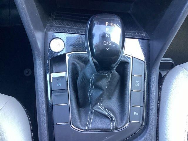 Volkswagen Taos  2025
