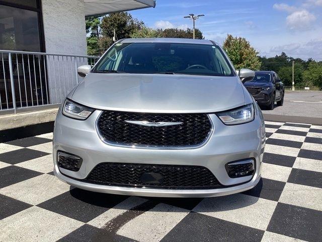 Chrysler Pacifica Hybrid  2023