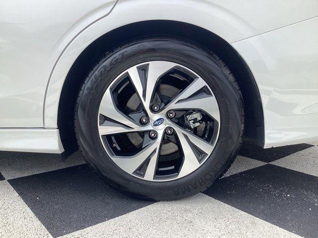 Subaru Legacy photo 10
