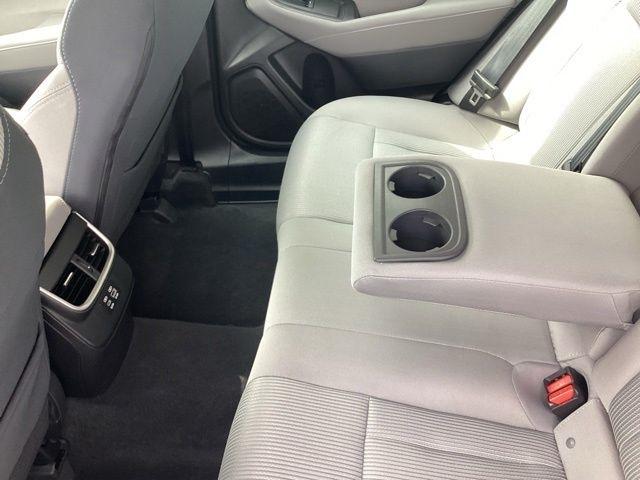 Subaru Legacy photo 23