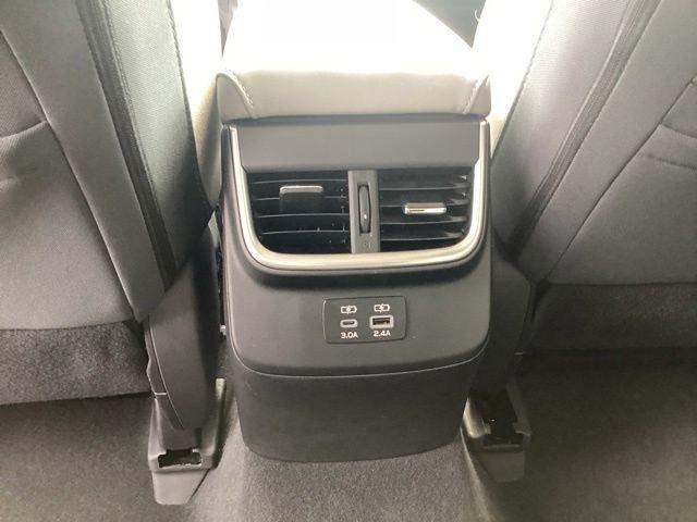 Subaru Legacy photo 24
