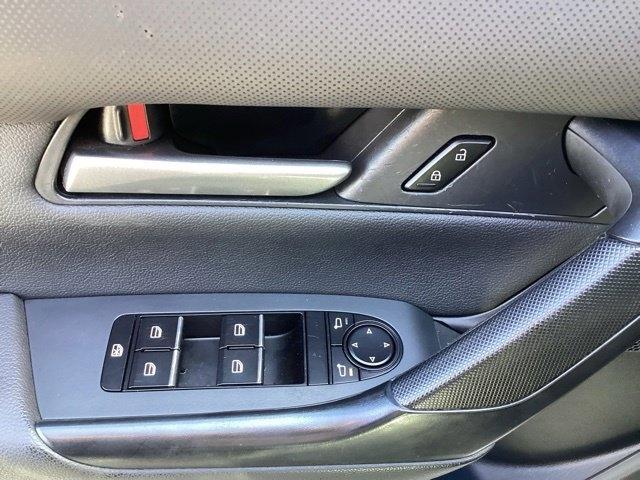 Mazda CX-50  2025