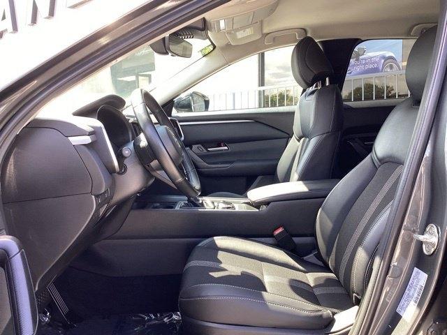 Mazda CX-50  2025