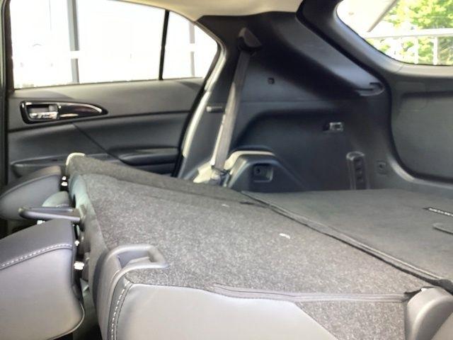 Mitsubishi Eclipse Cross  2025