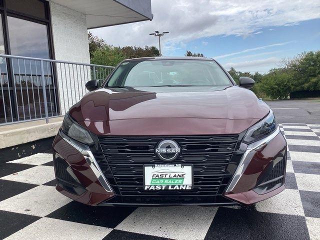 Nissan Altima  2025