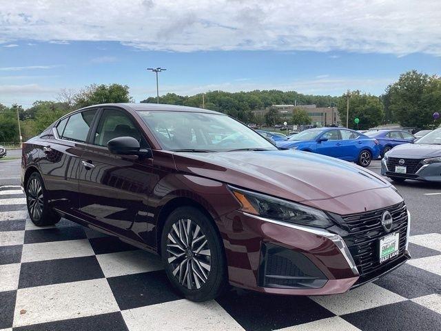 Nissan Altima  2025