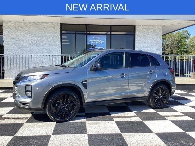 Mitsubishi Outlander Sport  2025