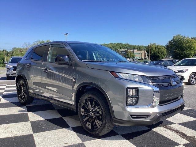 Mitsubishi Outlander Sport  2025