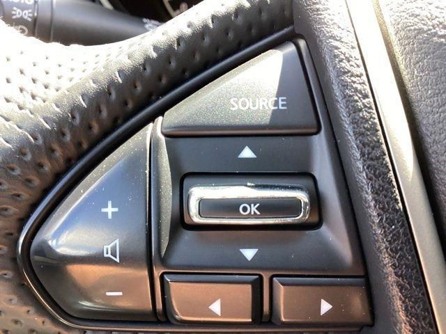 Nissan Maxima photo 15