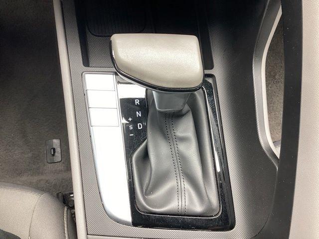 Hyundai Elantra  2026