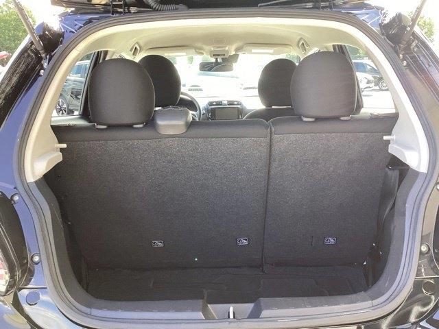 Mitsubishi Mirage photo 8