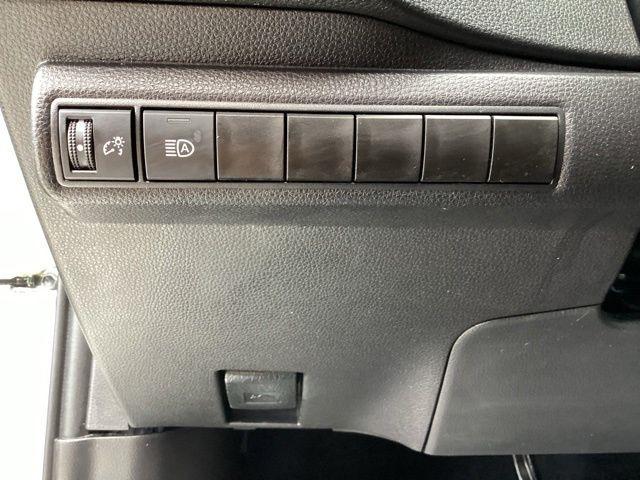 Toyota Corolla  2025