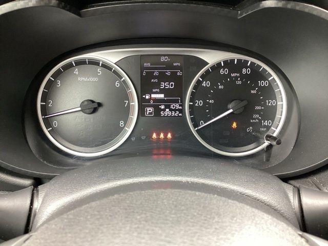 Nissan Versa  2024