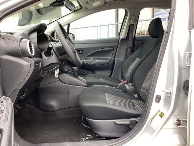 Nissan Versa  2024