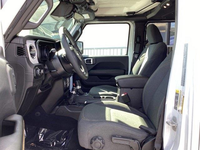 Jeep Wrangler  2025