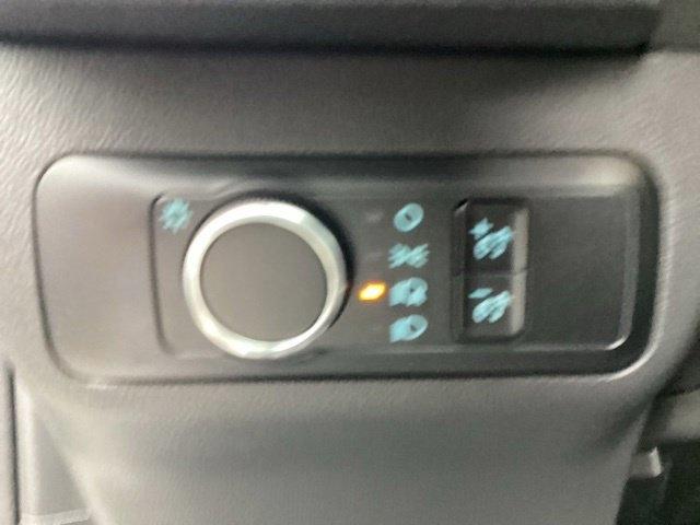 Ford Escape photo 12