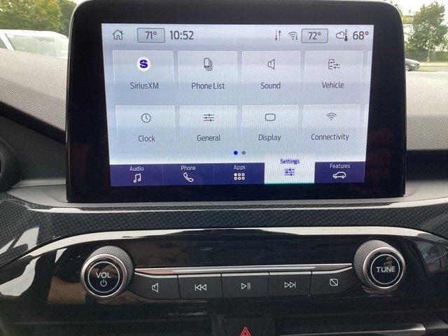 Ford Escape photo 18
