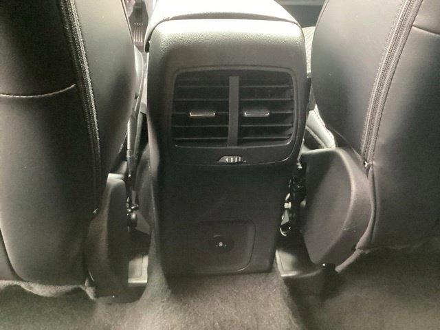 Ford Escape photo 27