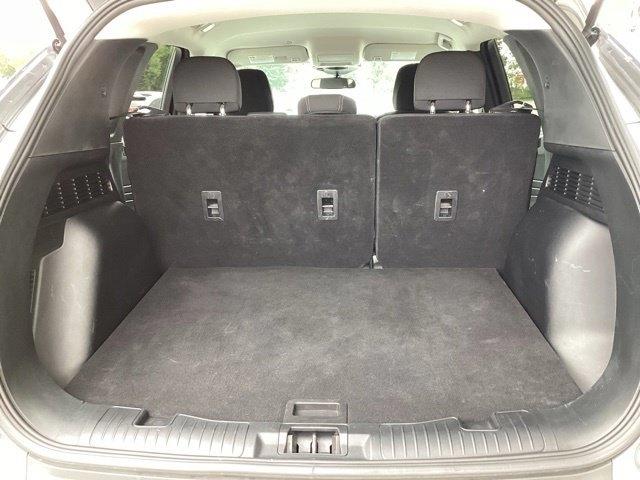 Ford Escape photo 9