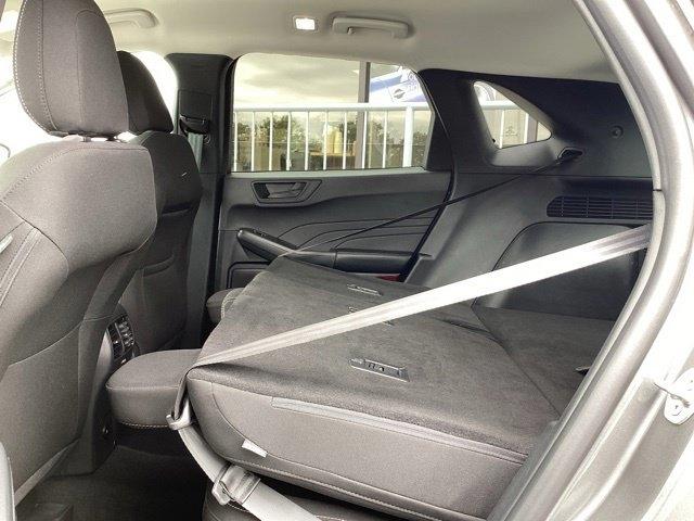 Ford Escape photo 27