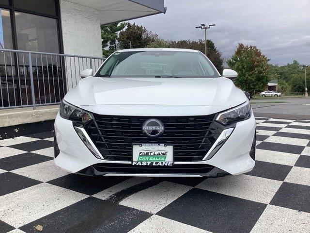 Nissan Sentra photo 3