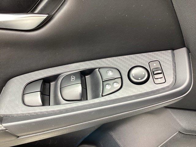 Nissan Sentra photo 10