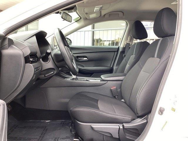 Nissan Sentra photo 23