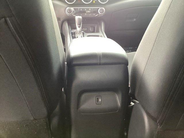 Nissan Sentra photo 26