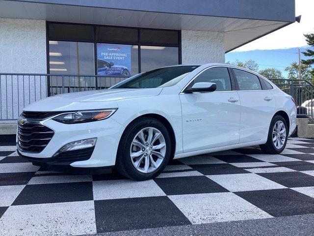 Chevrolet Malibu photo 3