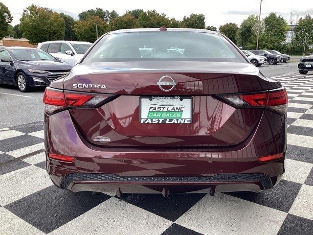 Nissan Sentra photo 9