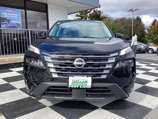 Nissan Rogue  2025