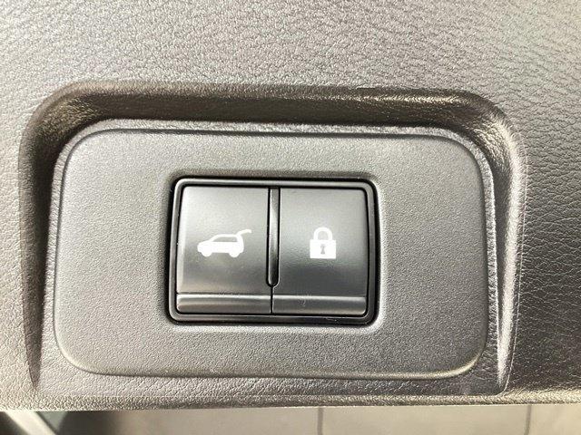 Nissan Rogue  2025