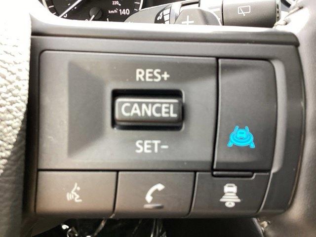 Nissan Rogue  2025