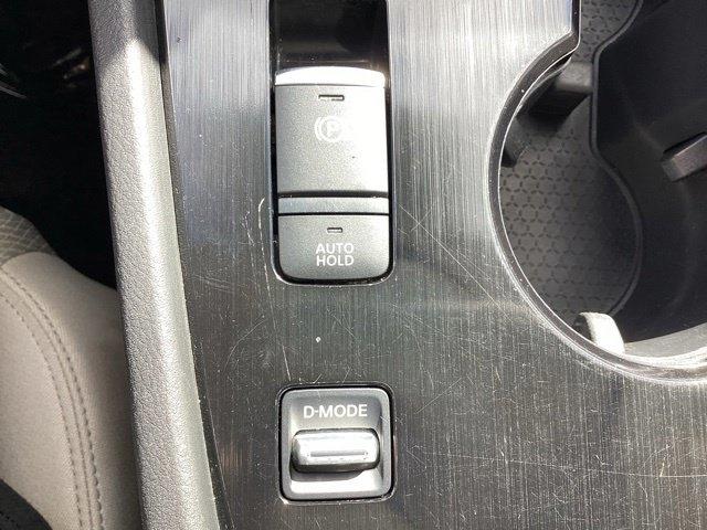 Nissan Rogue  2025